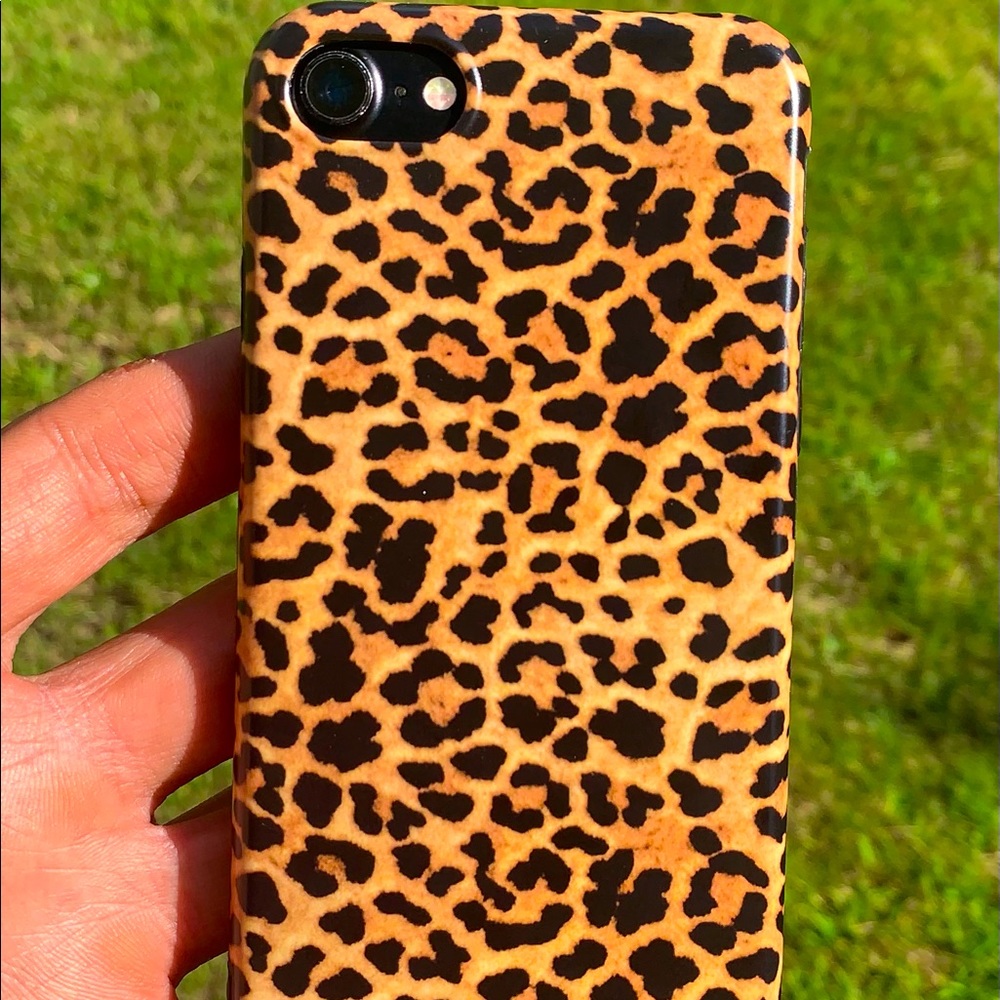 Classic Leopard Print Silicone iPhone 7 Case